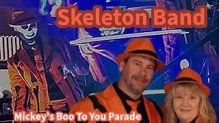 Skeleton Band / Mickeys Boo To You Parade / Walt Disney World #mnsshp #jointhemagic 