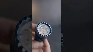 Olight SEEKER 4 PRO - unboxing