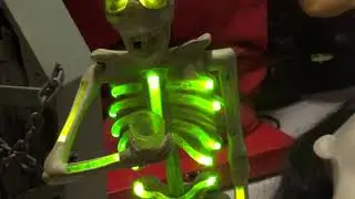 Gemmy Sample Animated Spooky Juice Skeleton