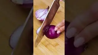 Bye bye age spots!👋🏻#5minutecraftstech #shorts #onion #pigmentation #lifehacks #hacks #trending