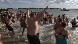 L Street Brownies host 117th annual New Year&rsquo;s Day polar plunge