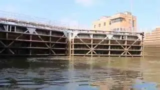 Locking through Lock 15 in less than 30 seconds