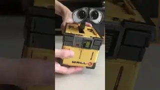 Wall-E Robot Toy