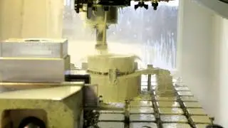 Вертикально-фрезерный с ЧПУ (Vertical machining center) HAAS VM-3
