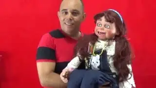 Mágico Carbonelli e sua boneca Sapequete ( Feliz Natal 2016).