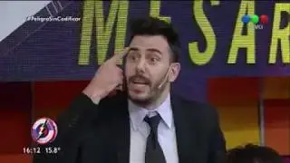 Mesa redonda: Debate sobre periodismo y elecciones - Peligro Sin Codificar 2017