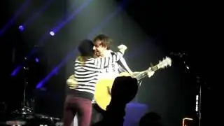 Mike Ferri singing remembering sunday then smashing a guitar