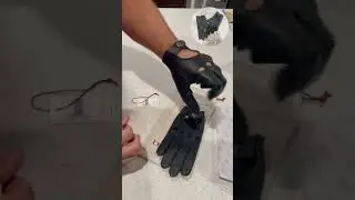 New Dents men&rsquo;s size large touch screen driving gloves. #unboxing #gloves #leather #handmade