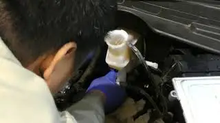 BACKYARD MECHANIC [Замена главного тормозного цилиндра Hyundai Tucson 2012]