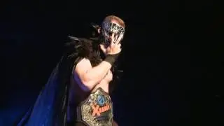 Cara Noir XWA Entrance