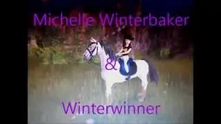 Michelle Winterbaker und Winterwinner-Intro