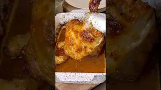 Жареные куриные бедра с медом и острым чили