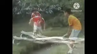 Spanish kid falls in water might confuse you