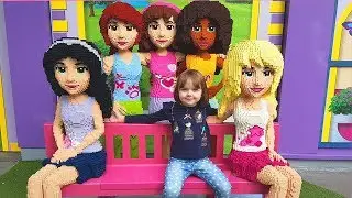Влог День Рождения Аделии в Леголенде Германия Гюнцбург. Lego Friends. Legoland Germany 2018.