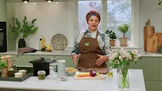 Pestosnurra med enkel tomatsoppa - K&ouml;ket