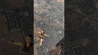 Is Skydiving dangerous 😨 #skydiving #facts