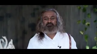 Gurudev Sri Sri Ravi Shankar - the Founder of Art of Living on Himalayan Projects