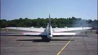 B-17 Aluminum Overcast Seattle Museum of Flight Start and Taxi