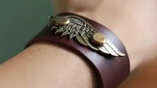 How to make a very Cool Leather Bracelet