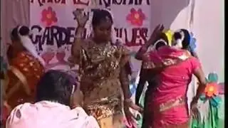 Dance by children of Setu School