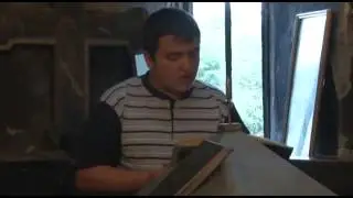 Cel mai tare cantaret in biserica funny