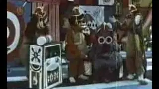 BaNaNa SPLiTs OpeNiNg
