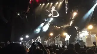 042817 Kings Of Leon - USE SOMEBODY - Mattress Firm Amphitheater