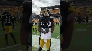 Kyle Dugger in his Steelers uni for the first time