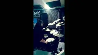 #DrumsSession - VV - Run Away From The Sun