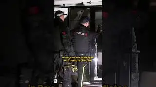 Moment police storm home of suspected drug dealer in Oldham