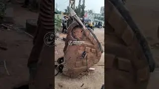 OLD BUCKET HARD FACING 🚜 #love #engineering #song #jcb #bucket#hardwork#tata #ytshorts#youtube#viral