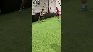 All 3 guys hit the exact same spot 🤣