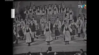 MAGYARADÁS / Maros Együttes és Balogh Dénes népdalokat énekel