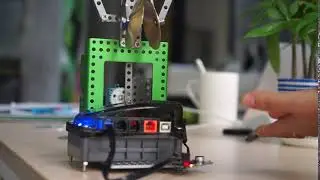 Robobloq's sound sensor.