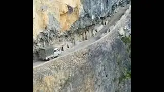 D&uuml;nyanın en tehlikeli yolu t&uuml;rkiye de b&ouml;yle bir yol yok