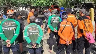 Dokumentasi giat Ops Sar pantai kedung tumpang bersama Basarnas Trenggalek dan potensi SAR Gabungan.