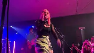 Cassadee Pope - 