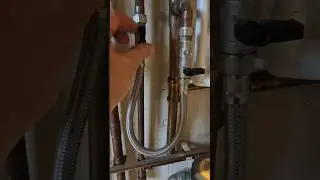 Repressurising A Boiler With External Filling Loop #diy #shorts
