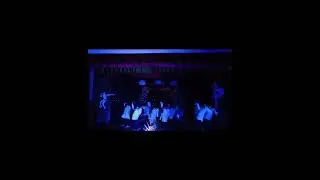 LILIPUT dance# With UV light /lovelight@dance😋🐔 biryani 