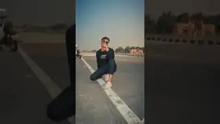 ROADSIDE PHOTOSHOOT POSE📸#photography  #shorts #pose #photoshoot #edit  #dslr  #youtube #viral