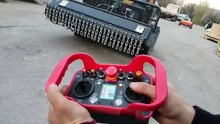 SAAO SH-1100ICE-1200 Remote-Controlled Powerful Flail Mower - 1200mm Cutting Width for Slopes