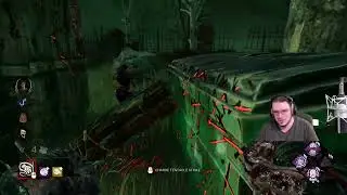 Super SWF: Protect the queen! Gotta love a good VIP escort.