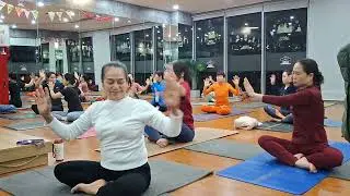 🕉Gentle Yoga for Flexibility & Mobility@ashish_yoga 