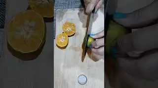 Slicing is real.#shorts #satisfyingsounds #asmrshortvideo #tredingshort #greenorange