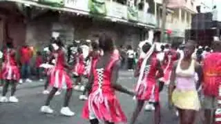 Dominica Flag Wavers