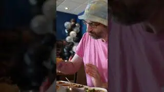 Canadian trying Pakistani breakfast