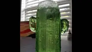 Making a Vodka Soda - Tito's Vodka and Topo Chico