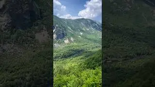 🇨🇦 Breathtaking hike in Quebec  👀 #shorts #travel #quebec