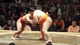 Enho 炎鵬 v Mitoryu Day 5 Hatsu 17-1-19 , Tokyo