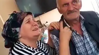 Baaax sevgi bele olar!!